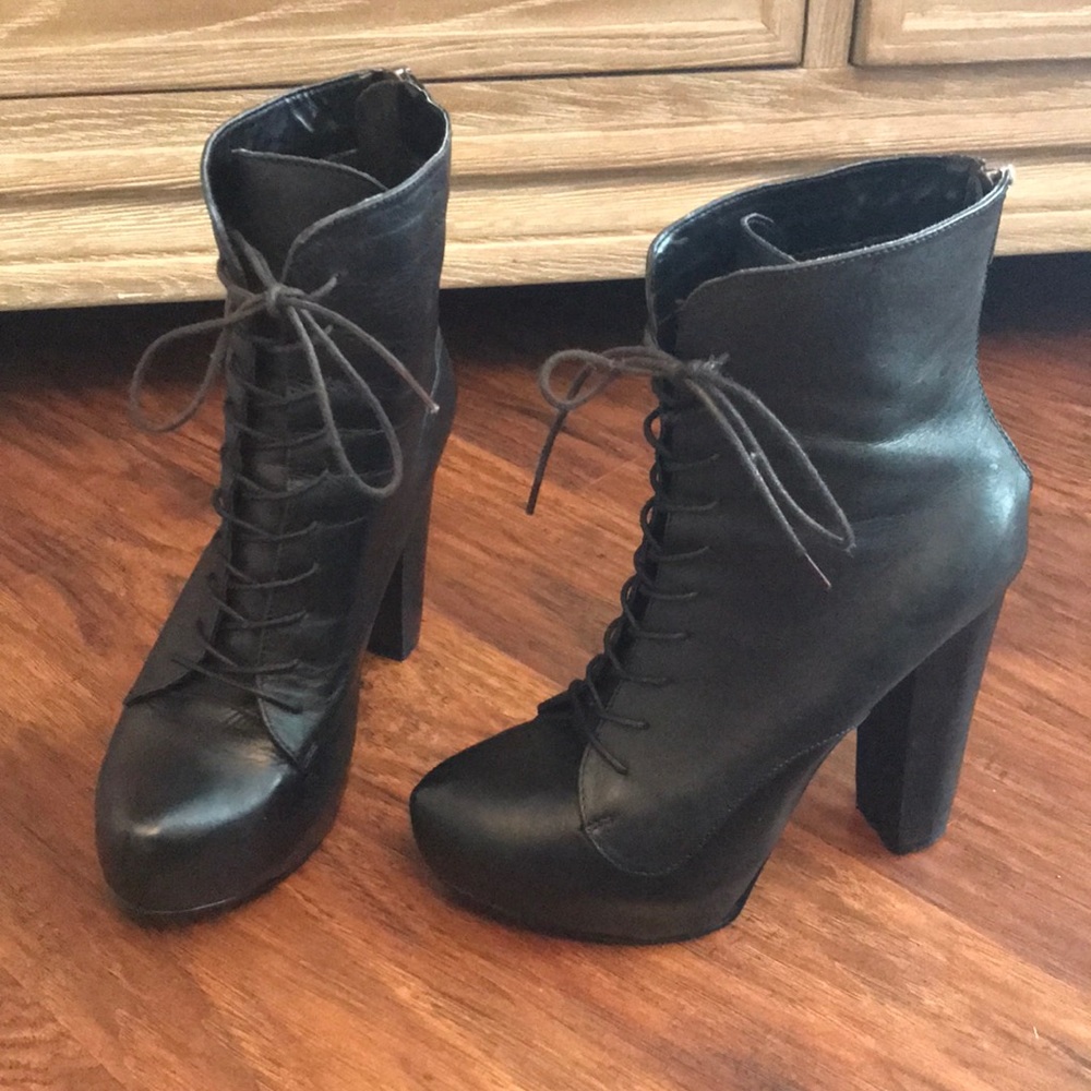 Steve Madden winter boots